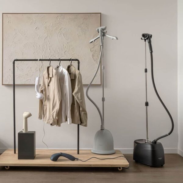Statie de calcat verticala, Steamery Stockholm, Stratus, 1850 W, 3.2 litri, negru