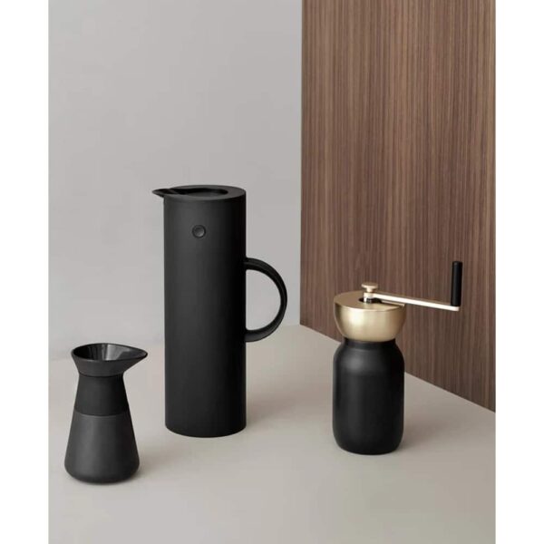 Rasnita manuala pentru cafea, Stelton – Collar, negruauriu_1