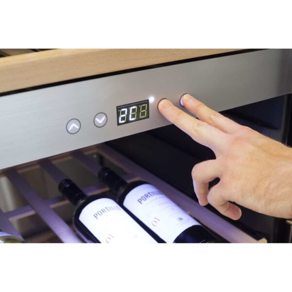 Racitor de vinuri, 126 sticle, Caso Germany, WineChef Pro 126, inox