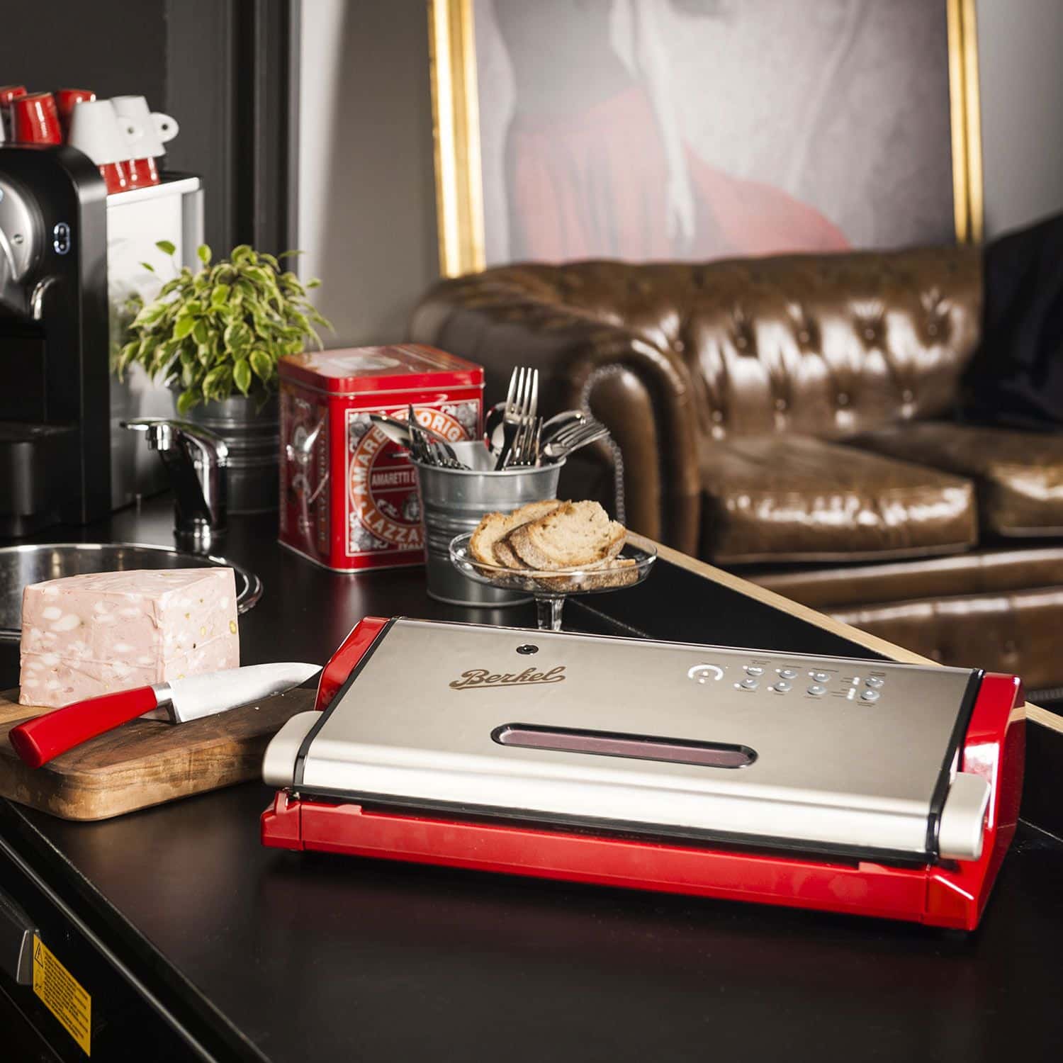 Aparat de vidat si sigilat, Berkel, Vacuum & Sealer, vidare uscata/umeda/marinare, rosu