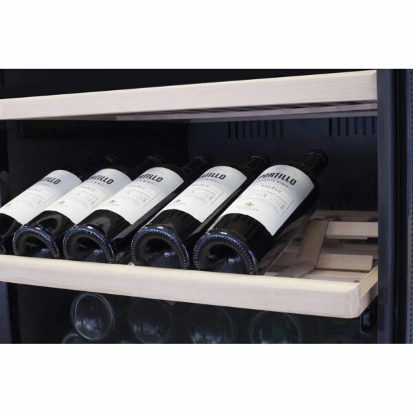 Racitor de vinuri Dual Zone, 126 sticle, Caso Germany, WineChef Pro 126-2D, negru