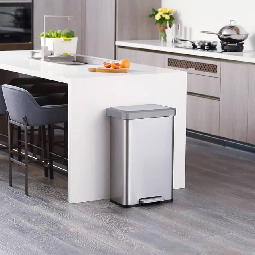 Cos de gunoi cu pedala, EKO, Cozy, 45 litri, 1 compartiment, inox