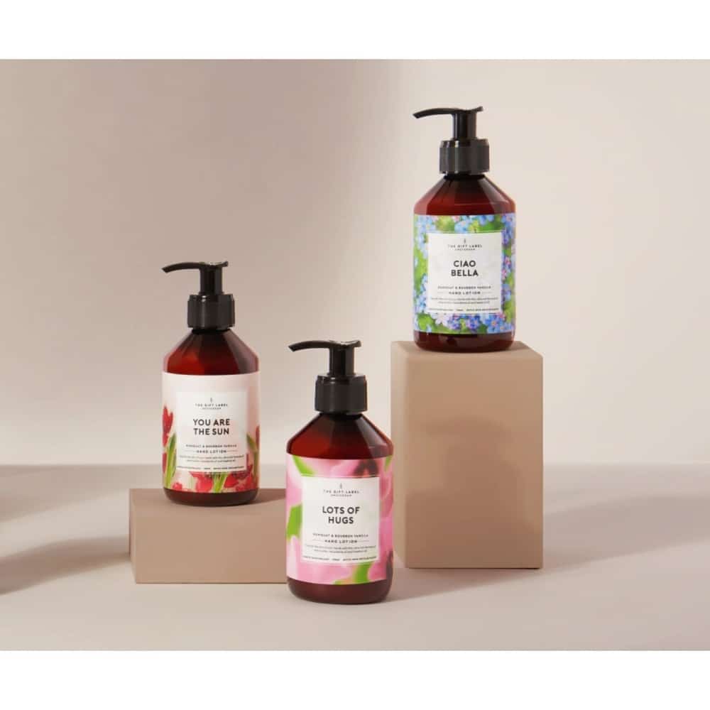 Lotiune de maini Lots Of Hugs, The Gift Label - 250 ml, 1020075