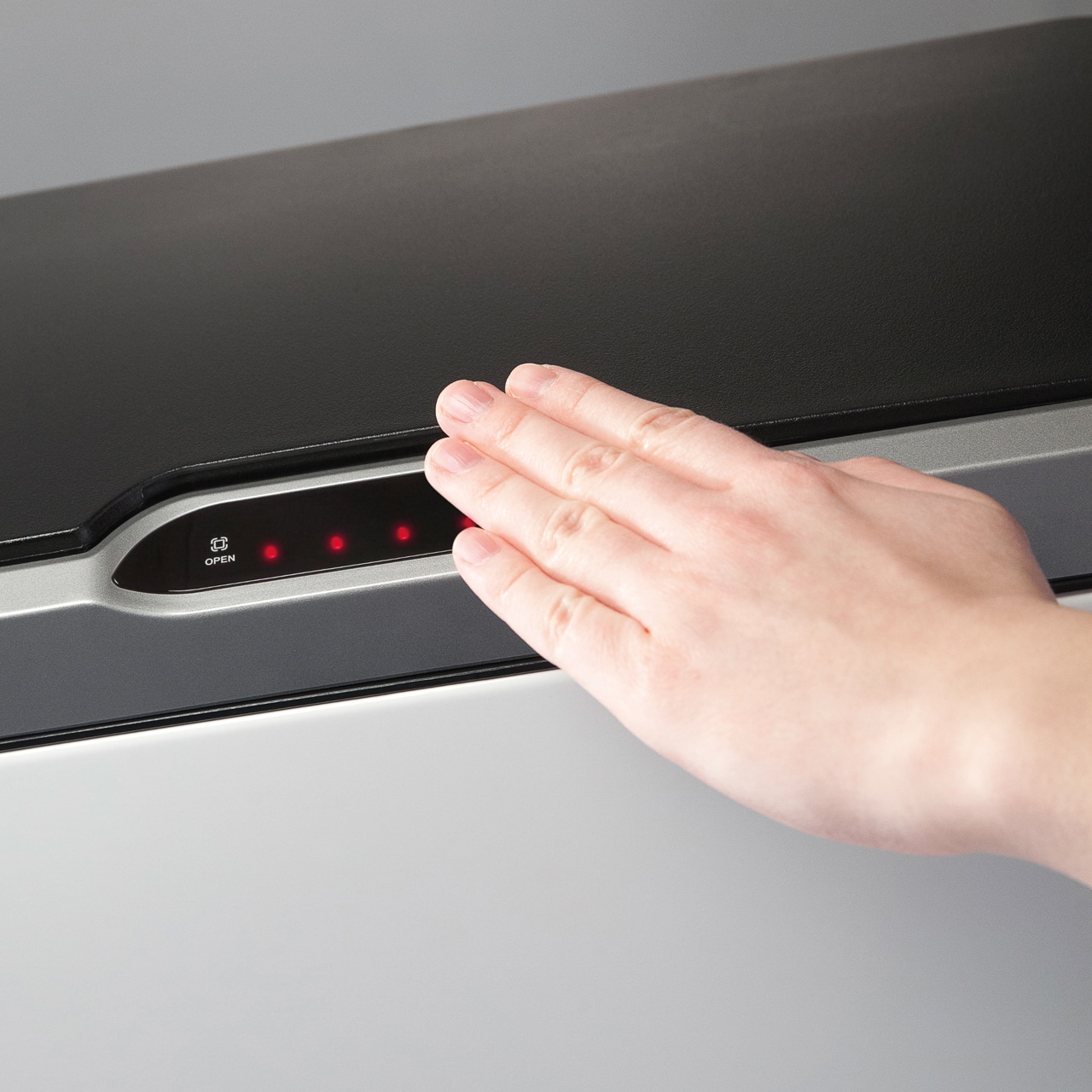 Cos de gunoi cu senzor, WESCO Germany, i.Master Double, 20+20 litri, 2 compartimente, negru mat