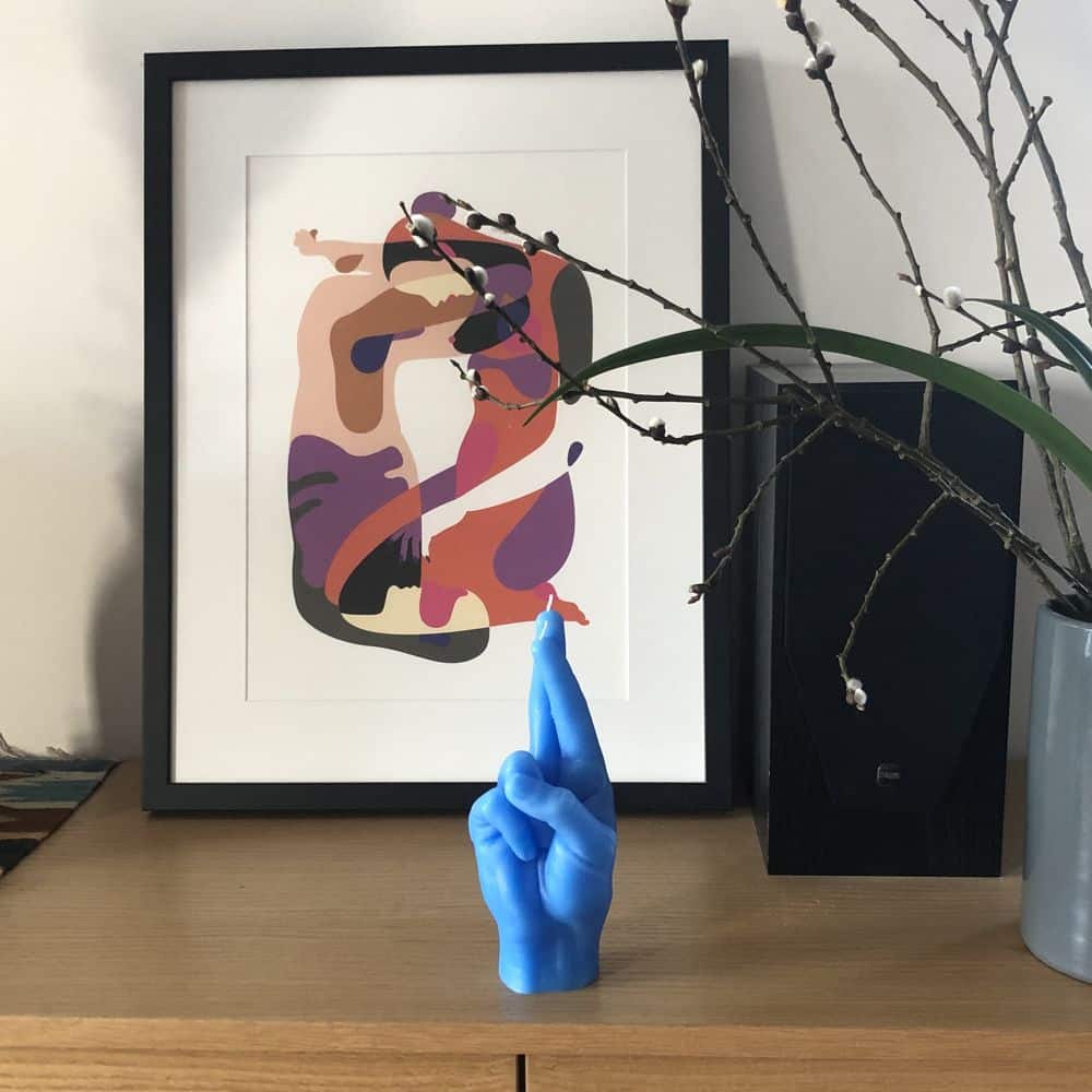 Lumanare decorativa Crossed Fingers, CandleHand - albastru