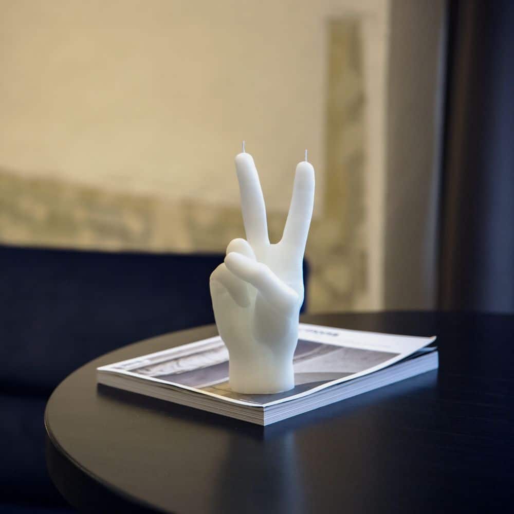 Lumanare decorativa Peace, CandleHand - alb