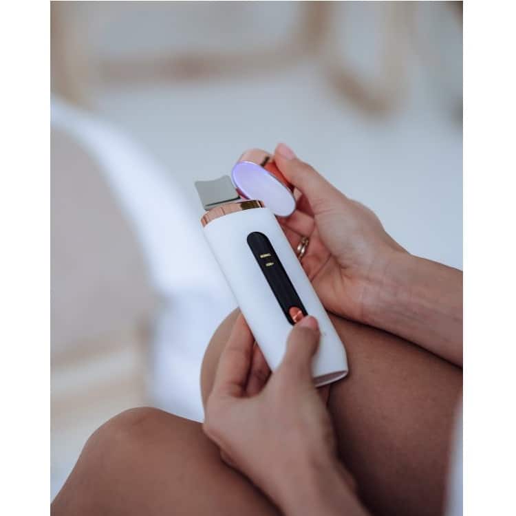 Aparat de curatare faciala cu ultrasunete, Beautifly, B-Scrub PRO, alb