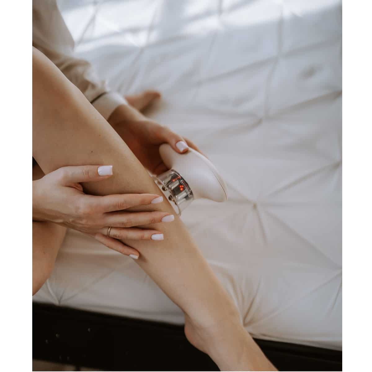 Aparat pentru masaj cu vacuum pentru fata si corp, Beautifly, Lipomassage Slim Body, crem