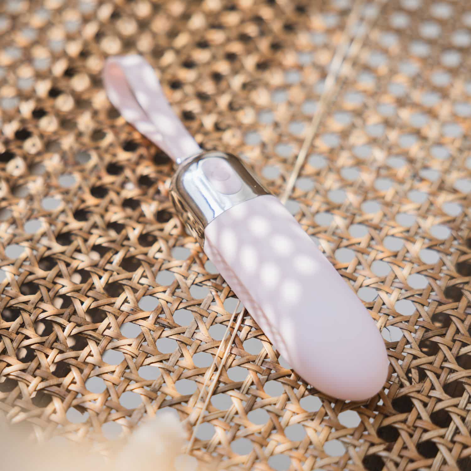 Aparat pentru masaj intim, Beautifly, Sleek Cheer, roz