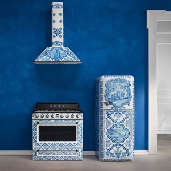Frigider retro, Smeg x Dolce&Gabbana, 270 litri, albastru/alb
