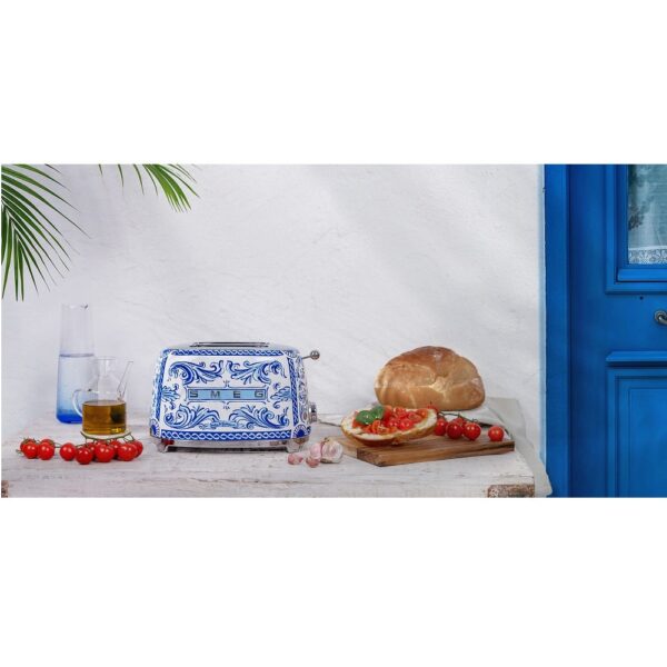 Prajitor de paine, Smeg x Dolce&Gabbana, 2 felii, 950 W, albastru/alb