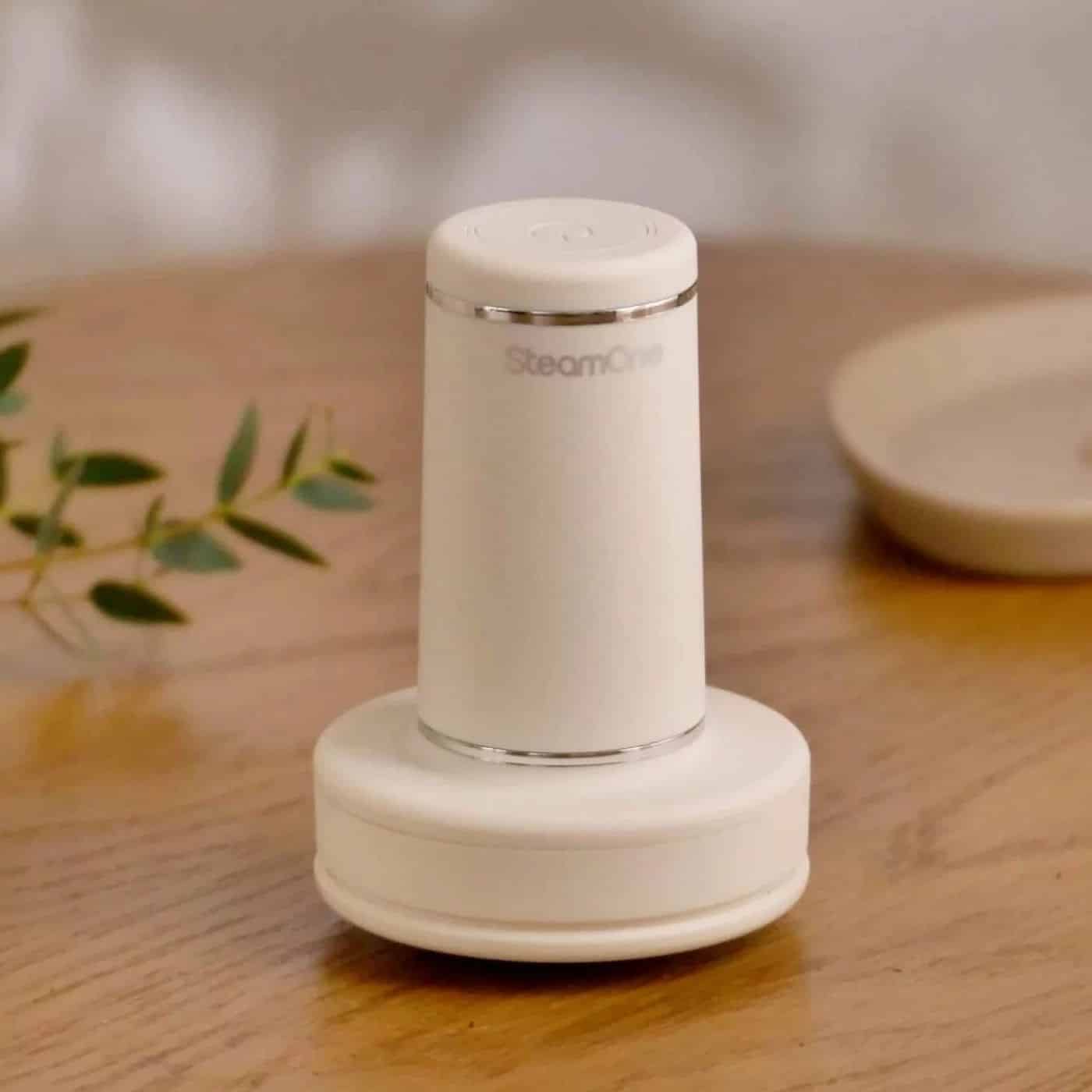 Aparat de curatat scame, SteamOne, crem