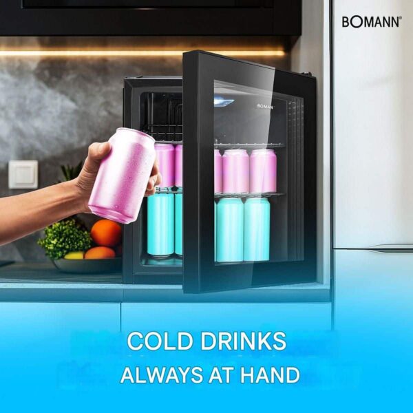 Minibar tip vitrina, Bomann, KSG7291N, 46 litri, negru