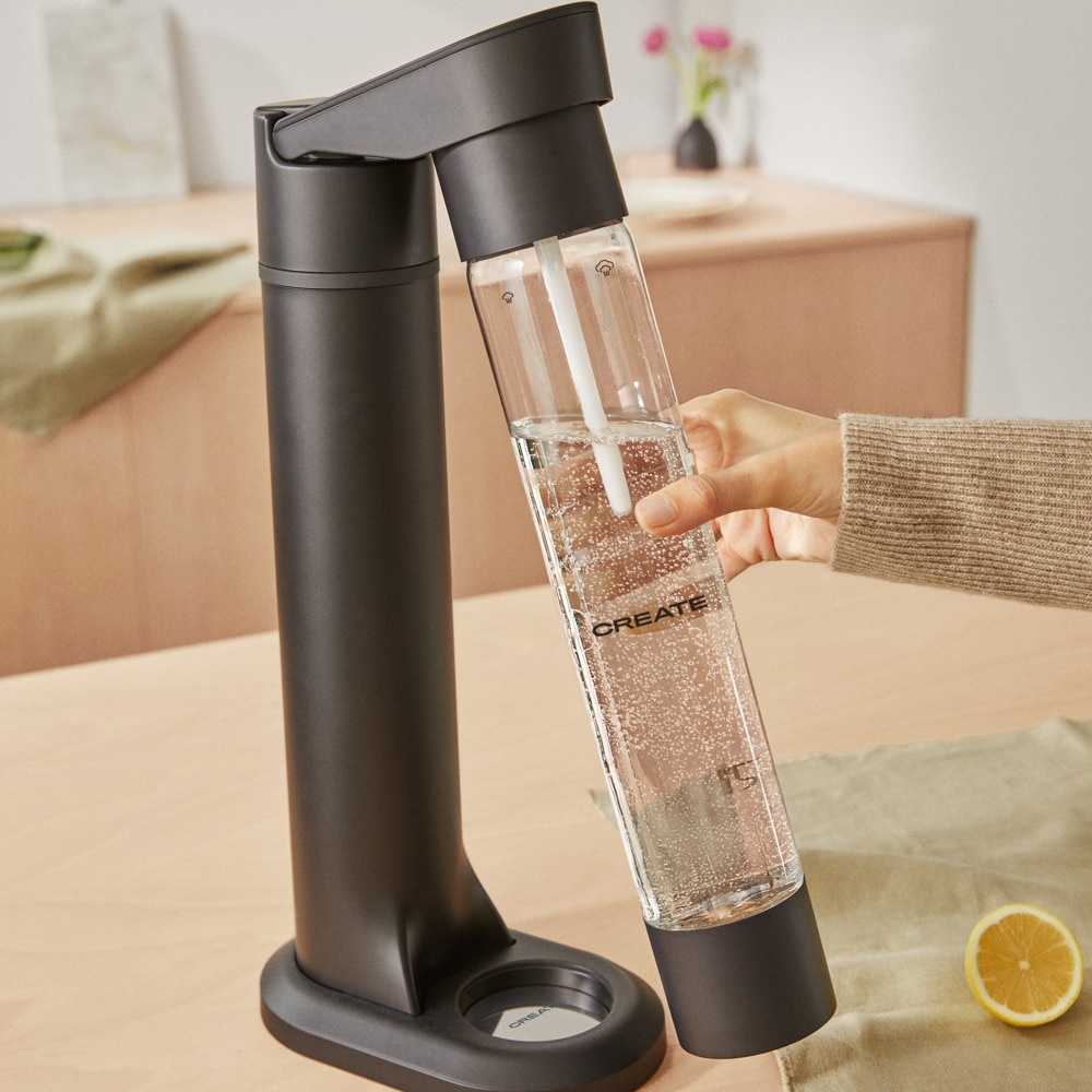 Aparat pentru apa carbogazoasa, CREATE, Soda Maker Studio, 1 litru, negru