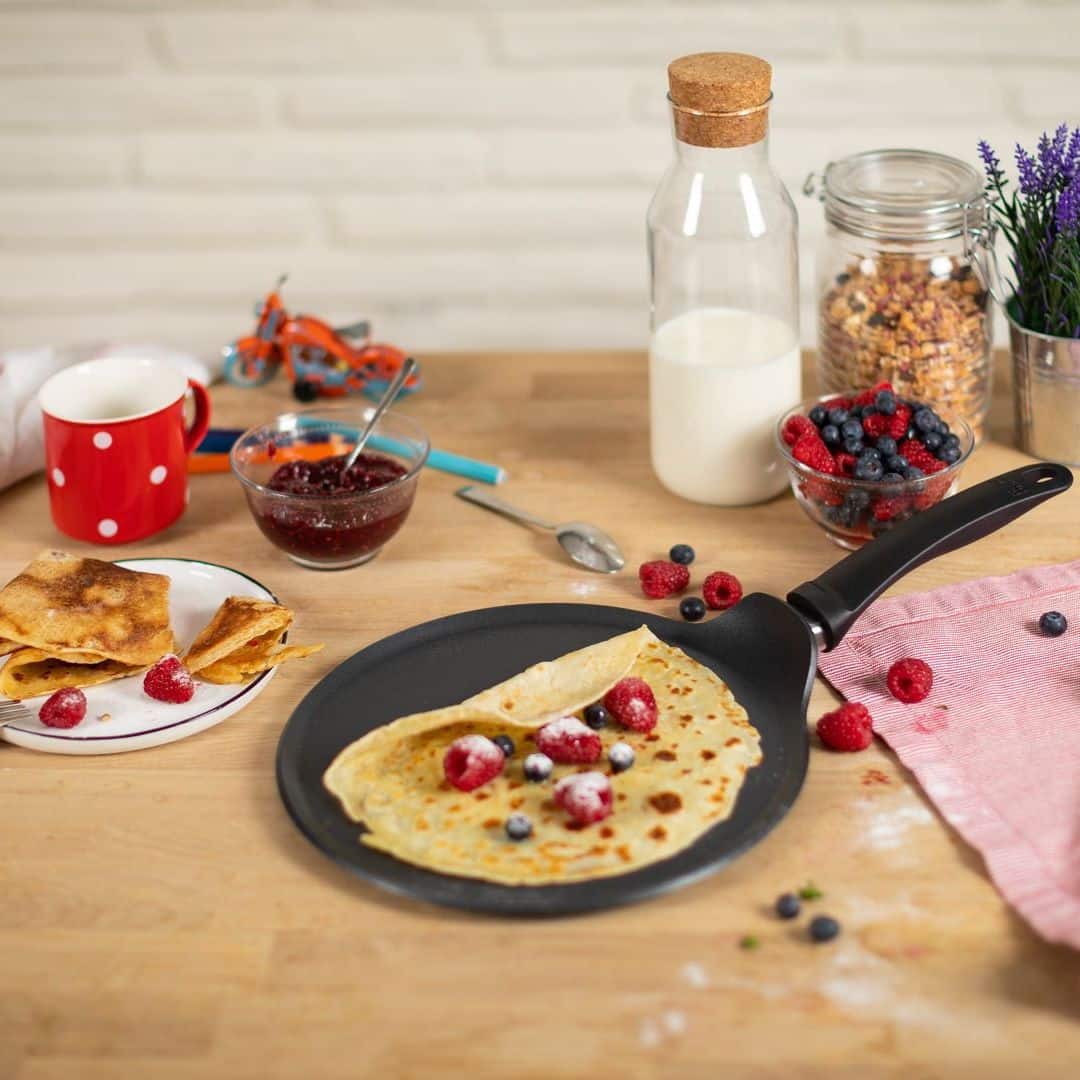 Tigaie pentru clatite, Ø 25 cm, aluminiu si titan, Kuhn Rikon, Easy Induction