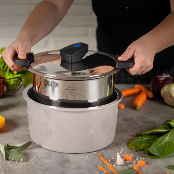 Oala cu senzor de temperatura, 5 litri, Kuhn Rikon, Hotpan Comfort, crem
