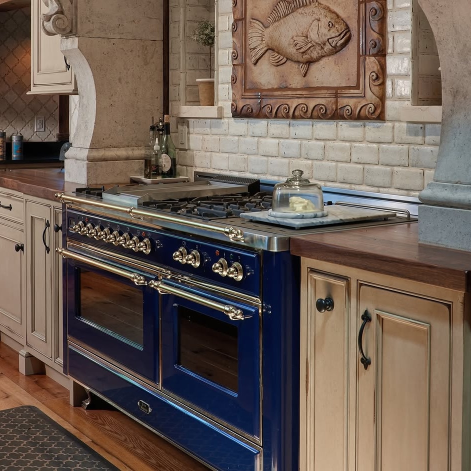 Aragaz, ILVE, Nostalgie, 120 cm, 6 arzatoare, Fry Top, 2 cuptoare electrice, midnight blue/brass