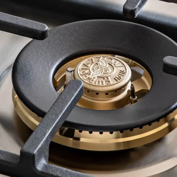Plita incorporabila pe gaz cu Wok, Bertazzoni, colectie Heritage, 4 arzatoare, 60 cm, negru mat
