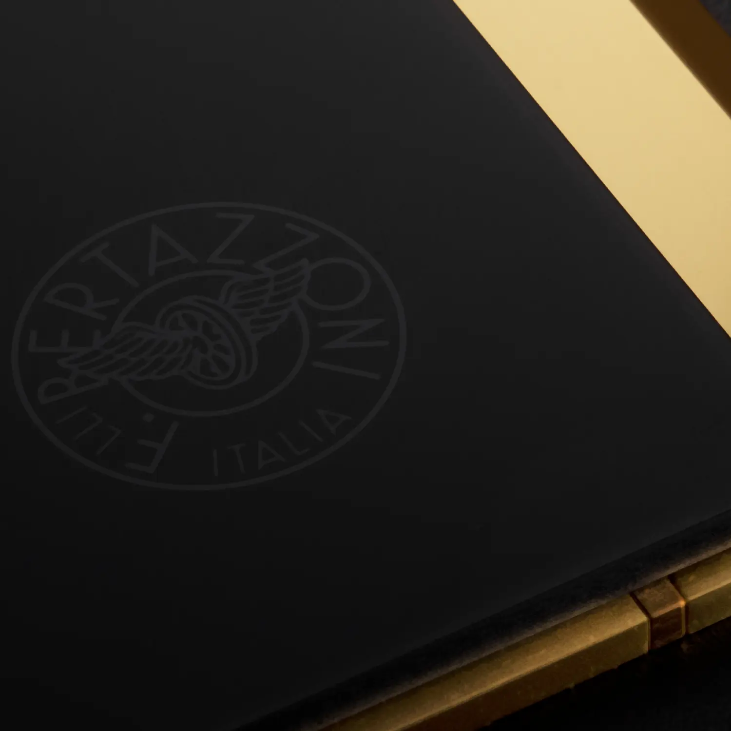 Plita incorporabila cu inductie, Bertazzoni, 5 zone, 90 cm, colectie Modern, negru/auriu