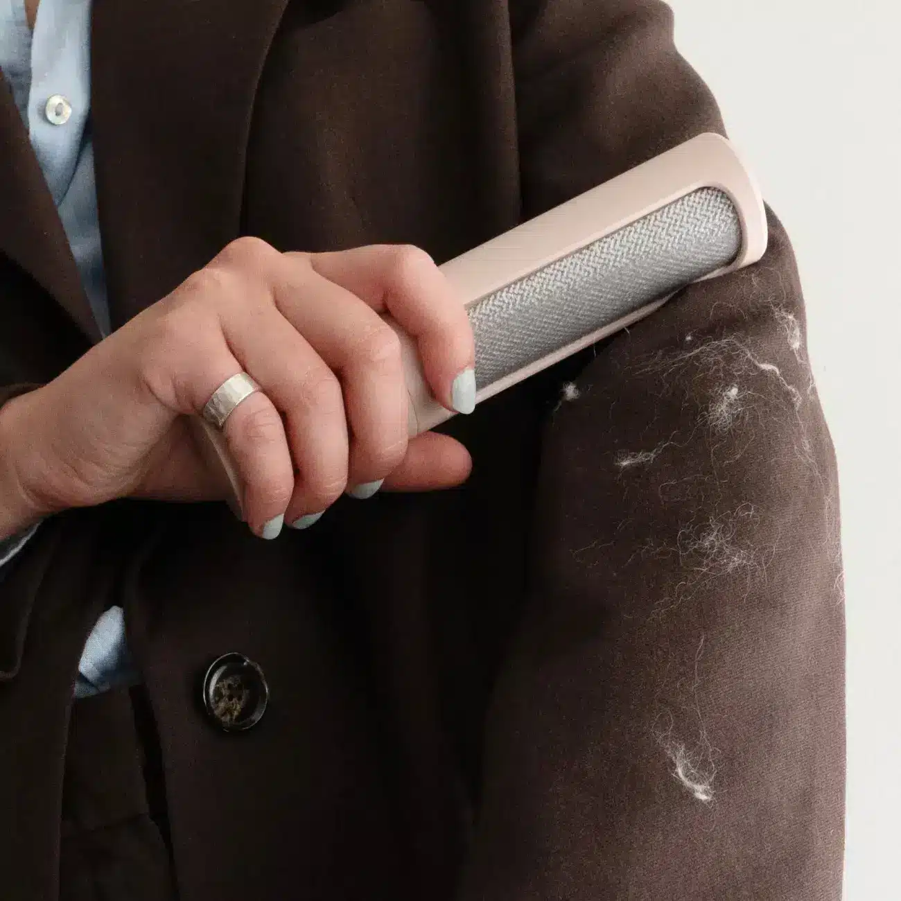 Perie pentru scame, Steamery Stockholm, Lint Brush, roz pastel