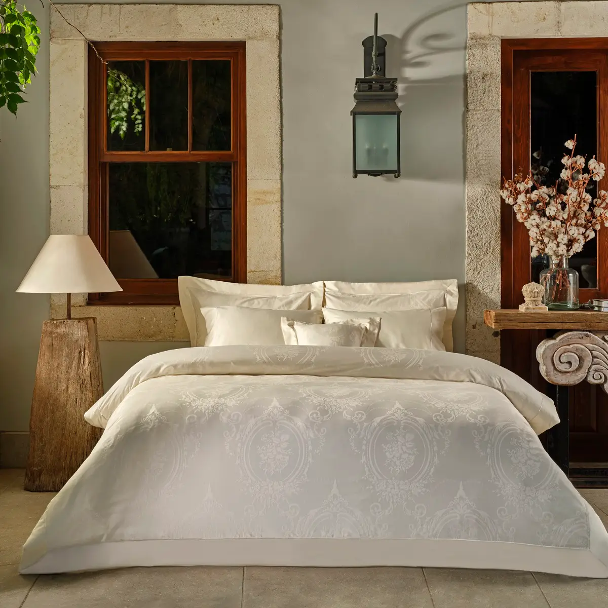 Set lenjerie de pat matrimonial premium, Valeron, 7 piese, Juliette, 100% bumbac egiptean, crem