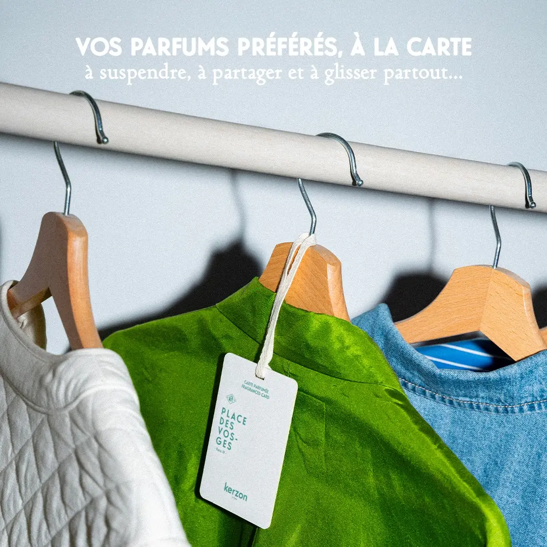 Saculet parfumat pentru haine, Kerzon Paris, Place des Vosges, parfum trandafir bulgaresc si geranium