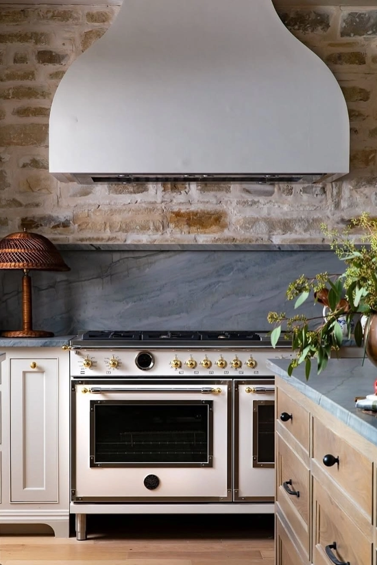 bertazzoni stove and hoob white gold