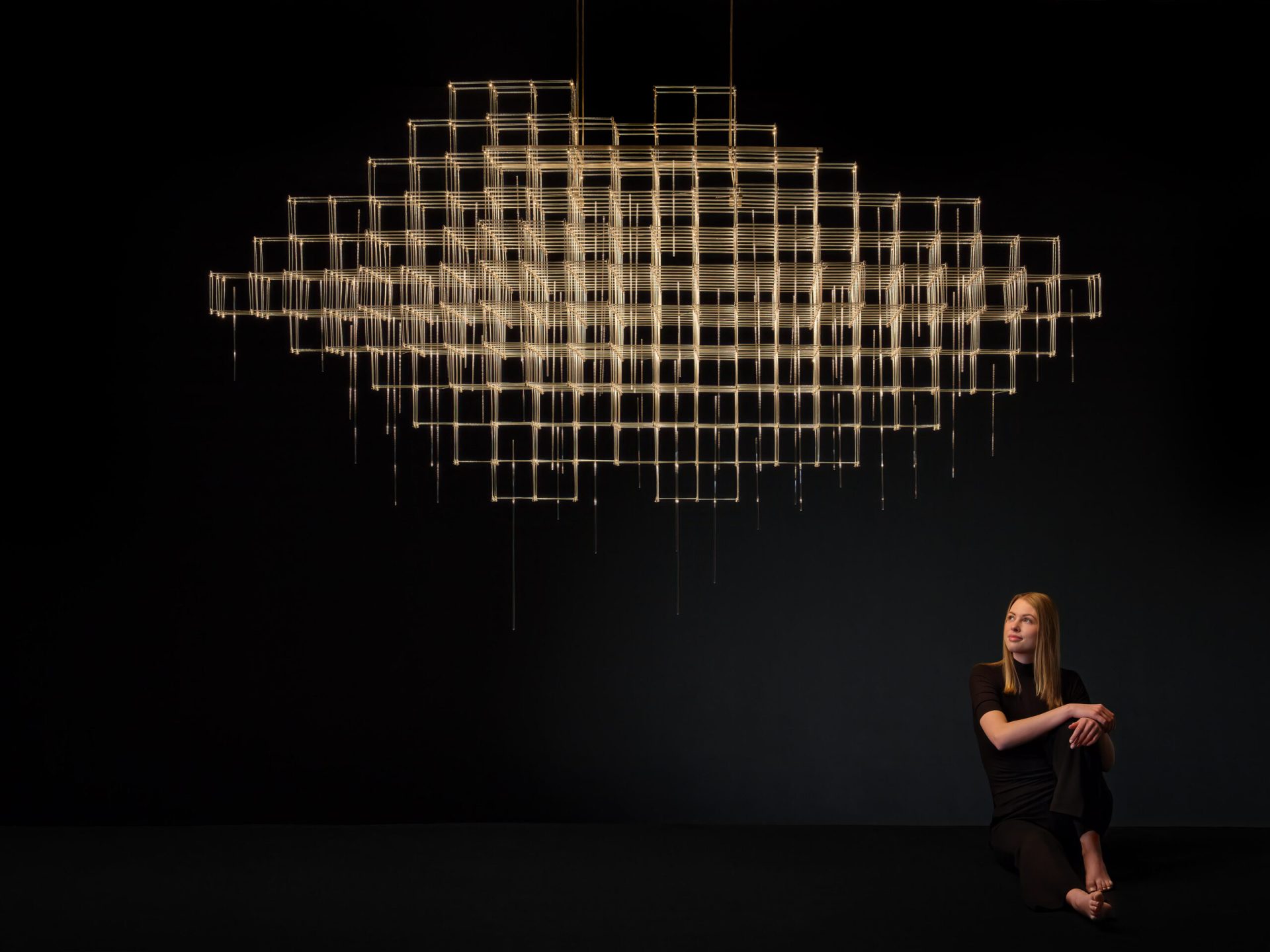 QUASAR-Pollux-hor-modelr-1-scaled