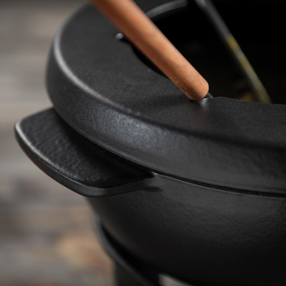 set fondue 6 persoane kuhn rikon, 2 litri, ideal pentru carne/branzeturi/hot pot, bol detasabil din fonta, 6 furculite, bol compactibil cu toate sursele de caldura, regulator intensitate flacara, cadru maner