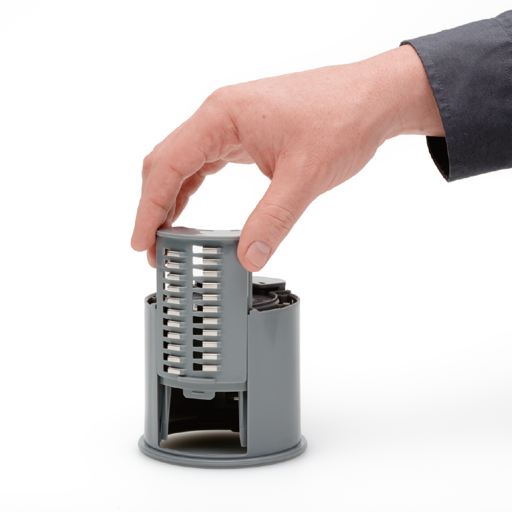 razatoare electrica 5in1 solis, multislicer, 5 lame pentru feliere fina, grosiera si ondulata, maruntire, razuire, componente detasabile, piese lavabile la masina de spalat vase, intuitiv, compact, plasare lama in produs