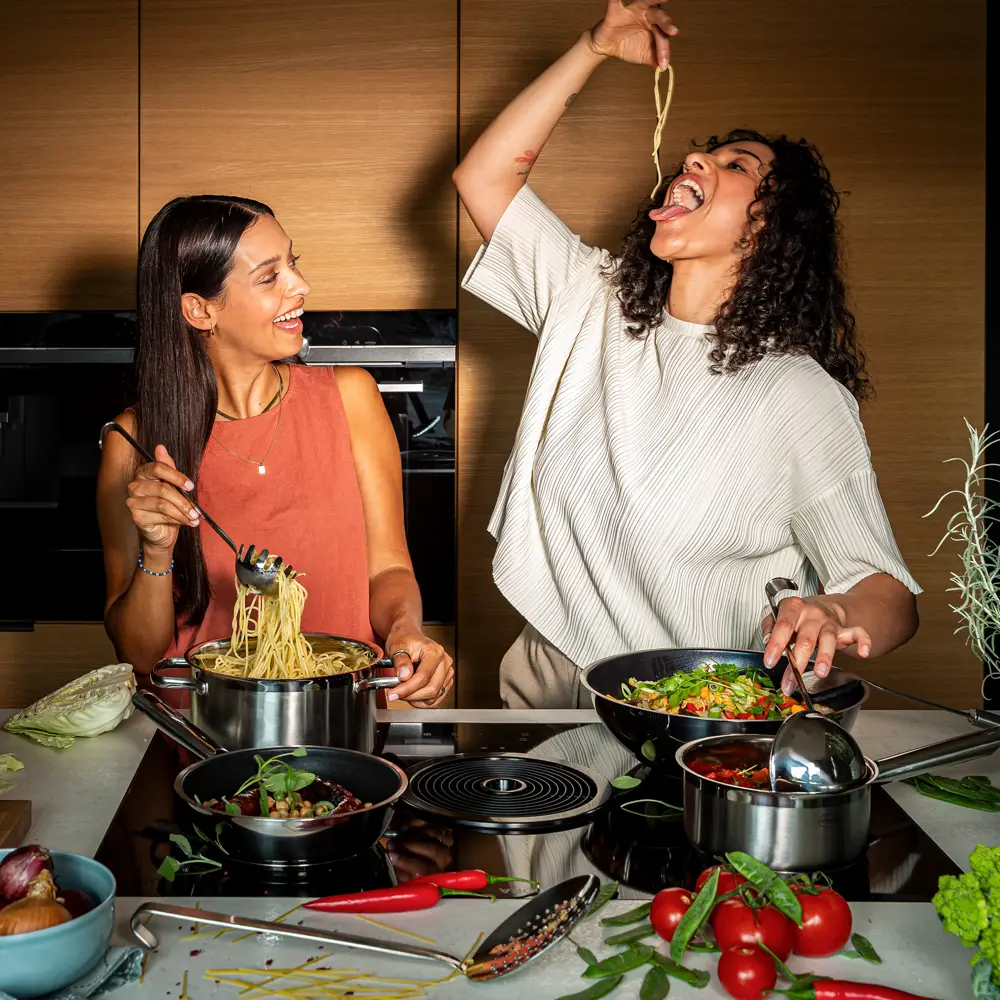 set 3 oale cu capac, otel inoxidabil, rosle, pure elements, in bucatarie