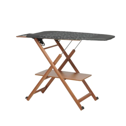 masa de calcat cu fart foppapedretti, assai 4.0, 123x50 cm, inaltime ajustabila, pliabila, structura din lemn masiv de fag, raft pentru haine, suport lateral pentru fier de calcat, material bumbat termorezistentm roti pentru transport facil, lemn cires