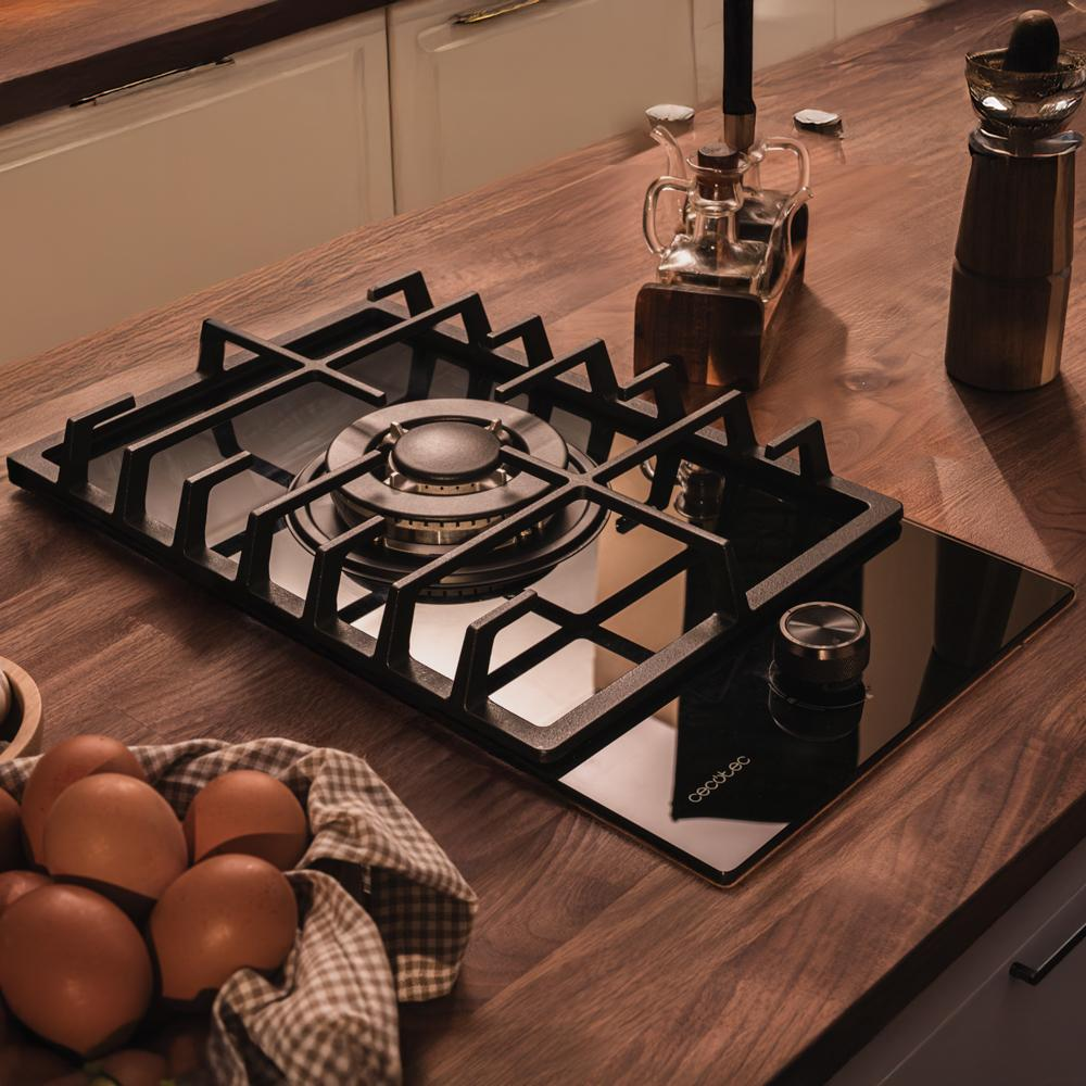 plita incorporabila pe gaz cecotec, bolero squad g, 29 cm, 1 arzator wok 3.5 kw, grilaj din fonta, comutatoare rotativa cu aprindere electrica, oprire de siguranta, design elegant, negru, produs incorporat pe blat