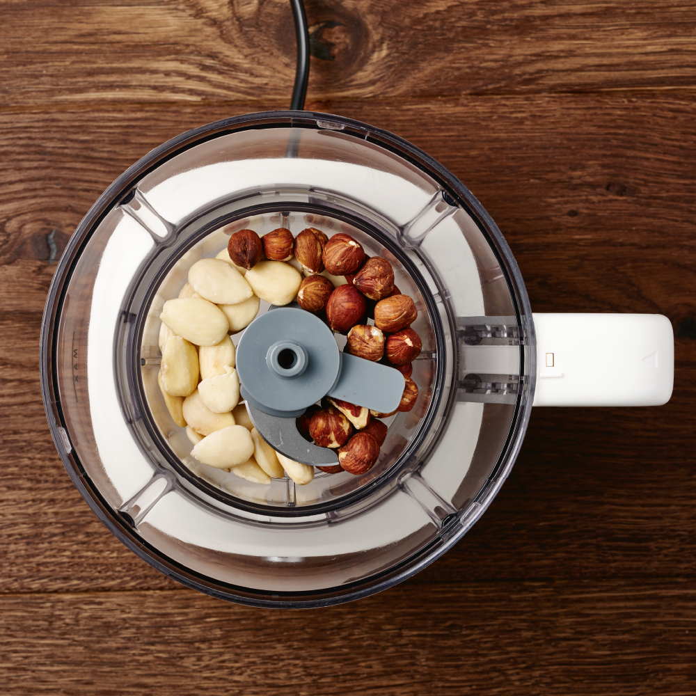 alune si nuci in tocator electric multifunctional, solis, multi chopper, alb