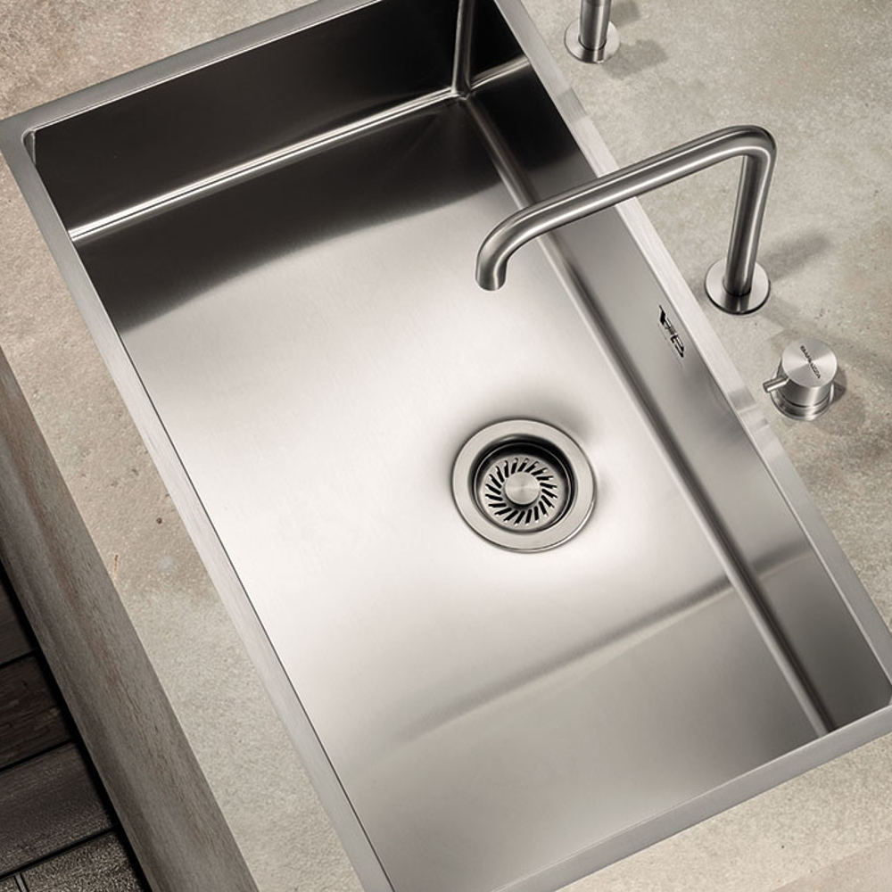 Chiuveta de bucatarie Barazza, colectia Outdoor, 70 x 40 cm, inox, design modern, materiale premium